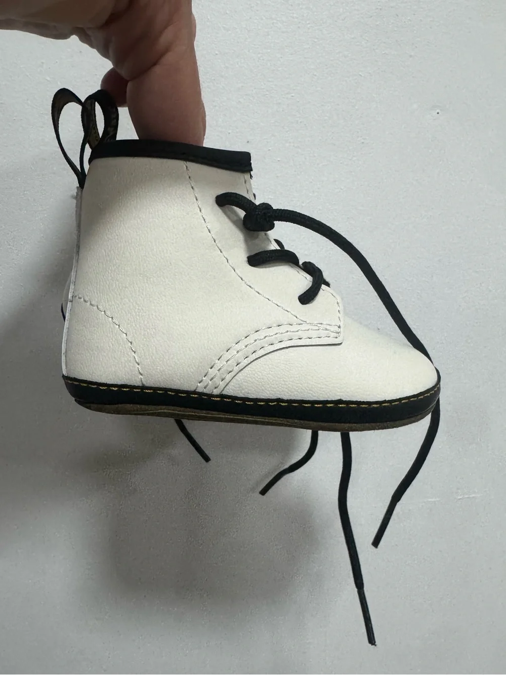 Dr. Martens White and Black Baby Lace-Up Boot size us 3 EUC